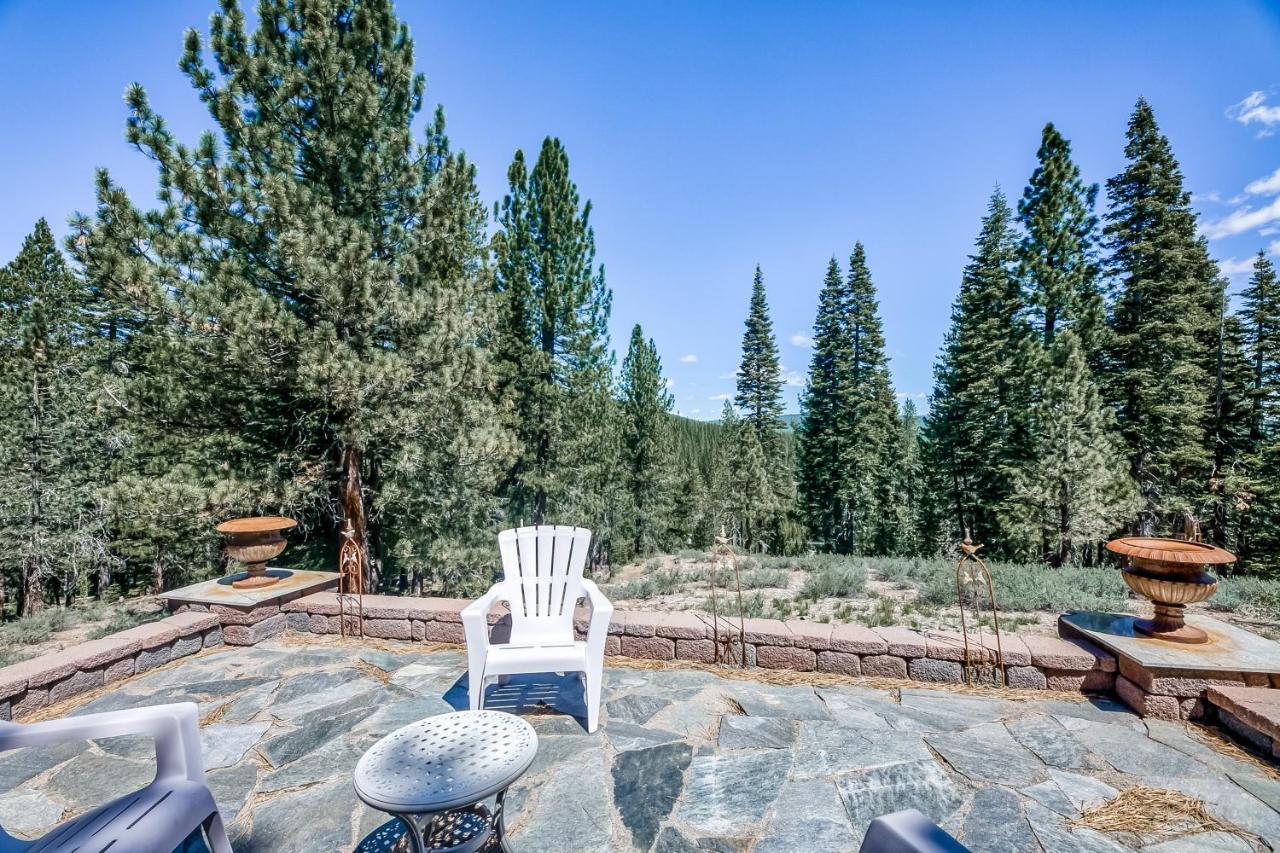 Log Cabin Estate - Falcon Ridge Truckee Exterior photo